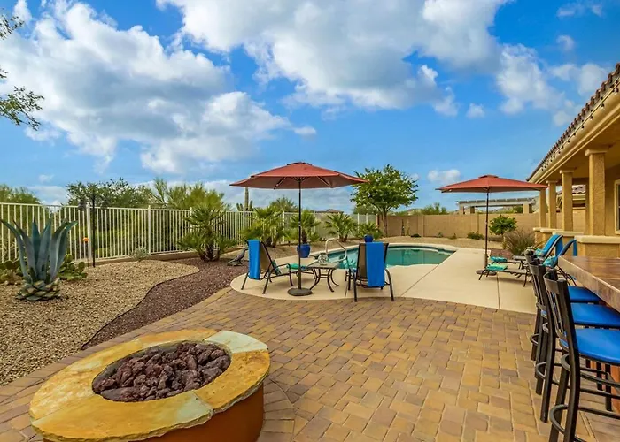 Holiday home Luxurious With Pool And